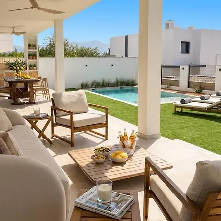 Golondrinas Completly New 20 Minutes Walk Calm Area High Comodity And Decoration Villa *