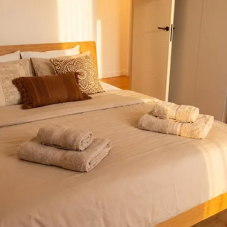 Golondrinas Completly New 20 Minutes Walk Calm Area High Comodity And Decoration Villa Sitges