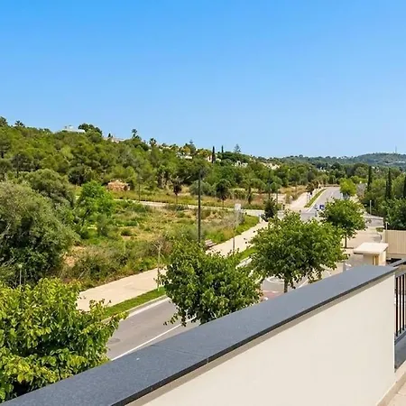 Golondrinas Completly New 20 Minutes Walk Calm Area High Comodity And Decoration Villa